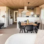 3 Bedroom Lovely In Дом отдыха Обенро